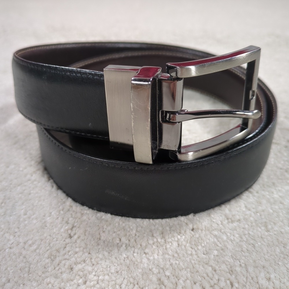 Kirkland Signature Italian Grain Leather Black Belt Men's Size 38, 40 Dress Belt